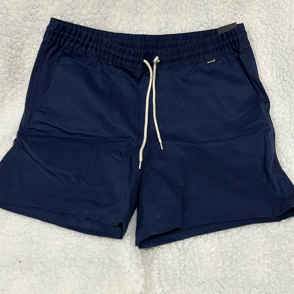 Hurley cotton short ls new with tag L 17in